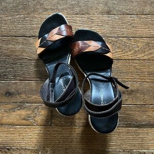 Eric Michael Leather Espadrille Wedges | Size 38 / Women's 7.5-8
